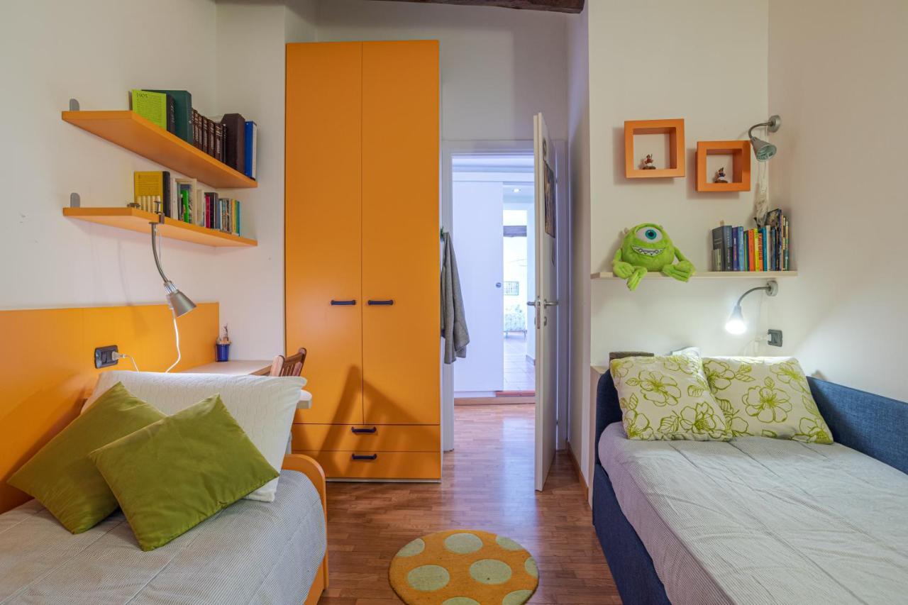 Apartamento Apt With Terrace And Shared Pool! Lake View! Nesso Exterior foto